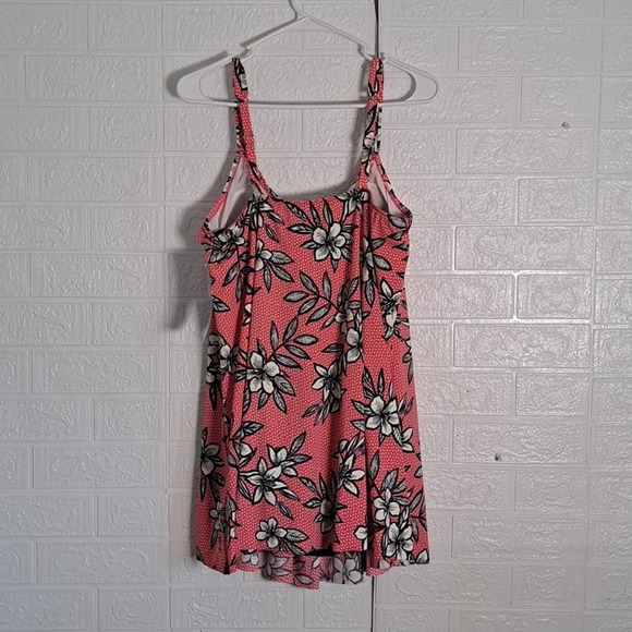 Penbrooke Catalina Pleated Tummy Control One Piece Swimsuit - Picture 9 of 11